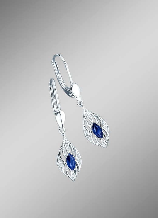 mit Edelsteinen - Ohrringe mit Brillanten und echten blauen Safiren, in Farbe