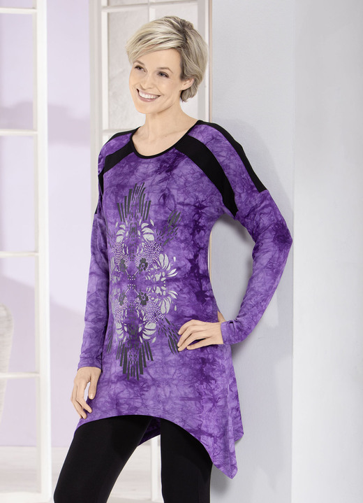 Longshirts - Longshirt in aktueller Batik-Optik in 2 Farben, in Größe 038 bis 056, in Farbe LILA BATIK Ansicht 1