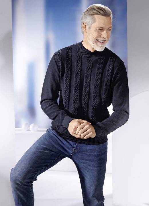 Hemden, Pullover & Shirts - Modischer Pullover mit Stehkragen in 3 Farben, in Größe 046 bis 062, in Farbe MARINE Ansicht 1